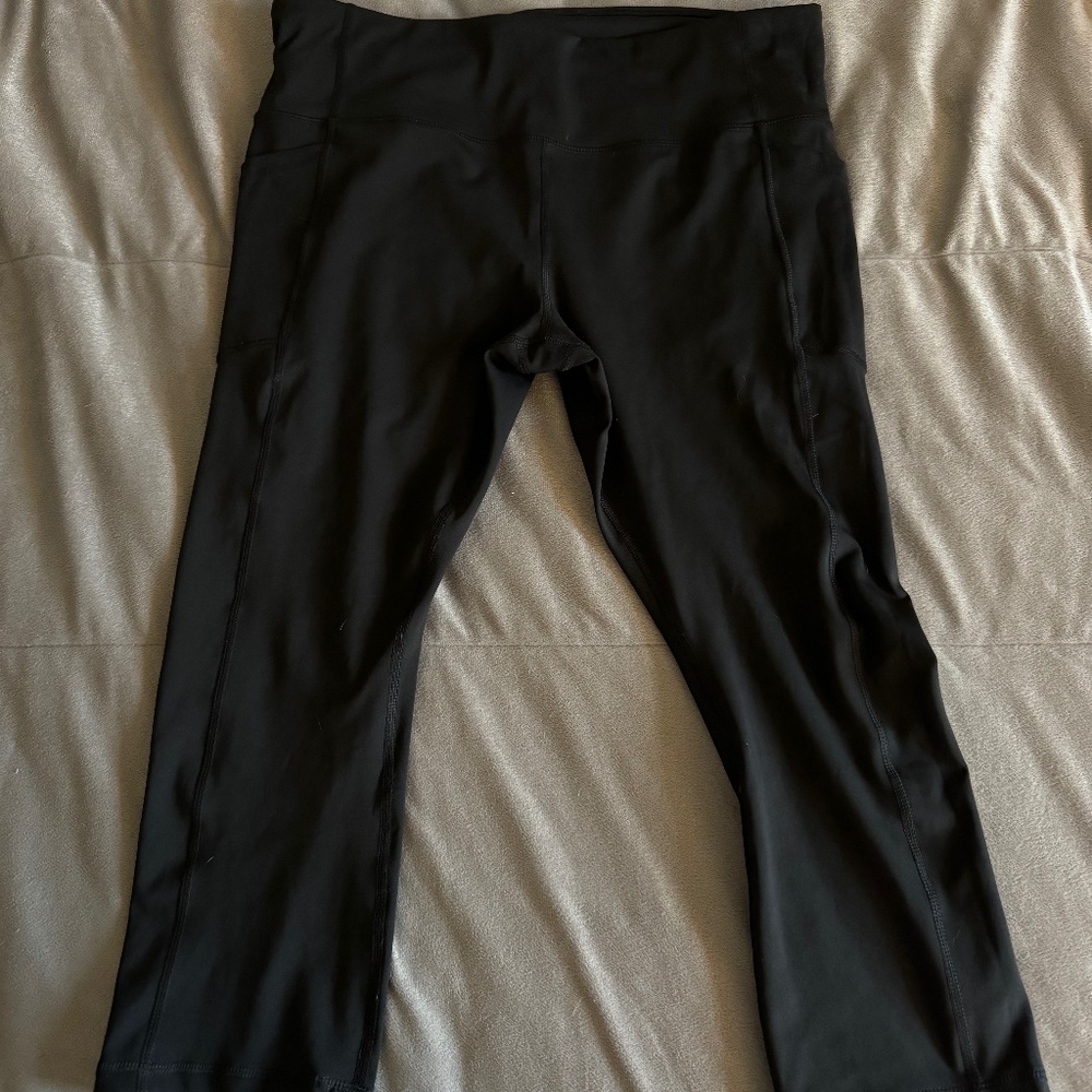 Capri Leggings